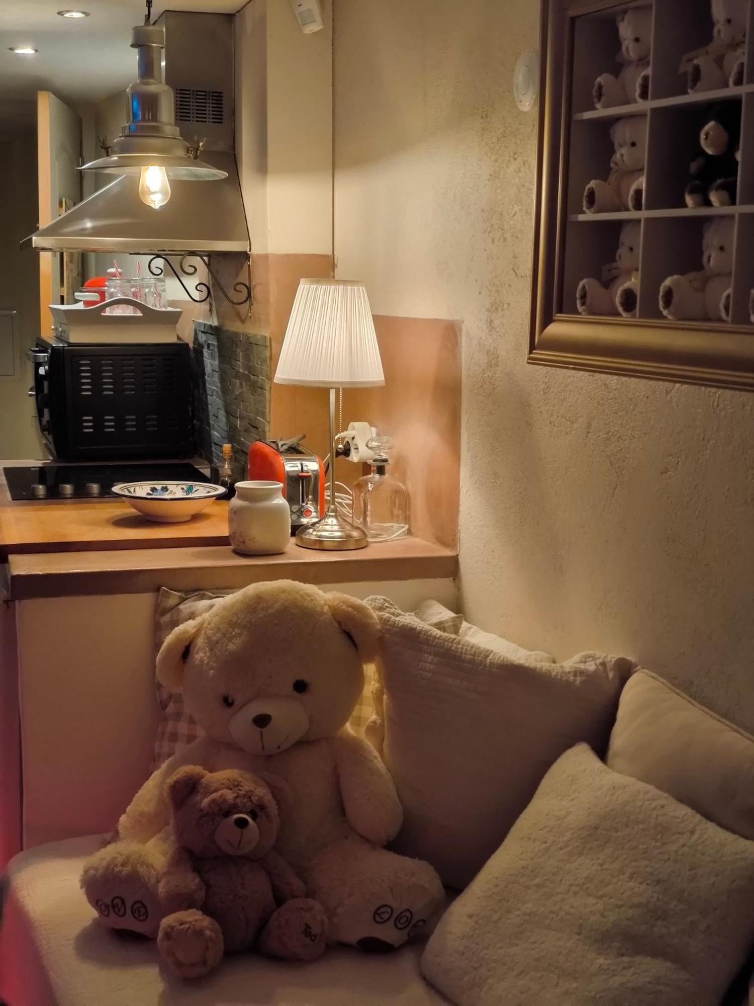 Love-Room Discret 40 M2 Bormes Les Mimosas Village Avec Terrasse エクステリア 写真