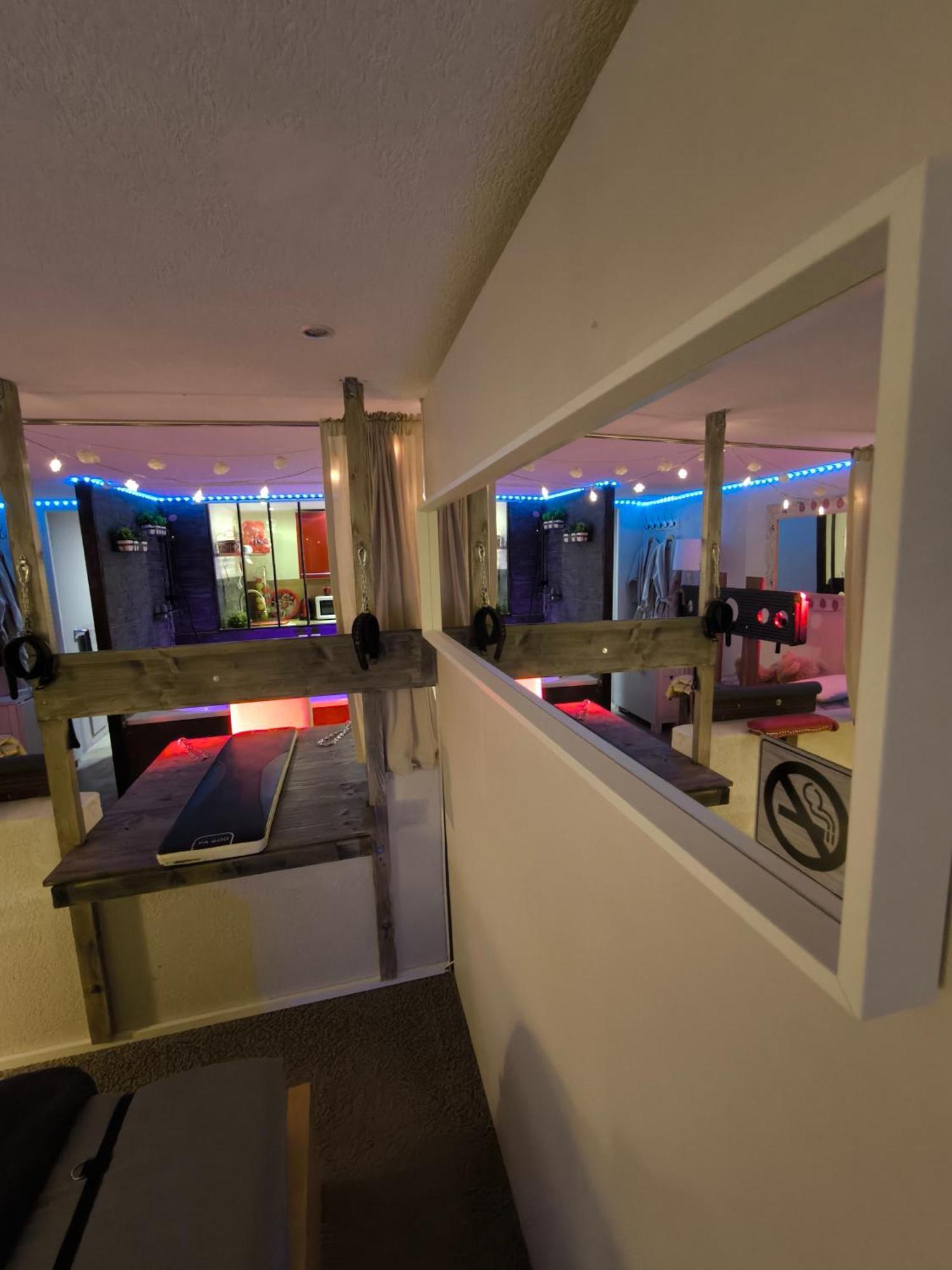 Love-Room Discret 40 M2 Bormes Les Mimosas Village Avec Terrasse エクステリア 写真
