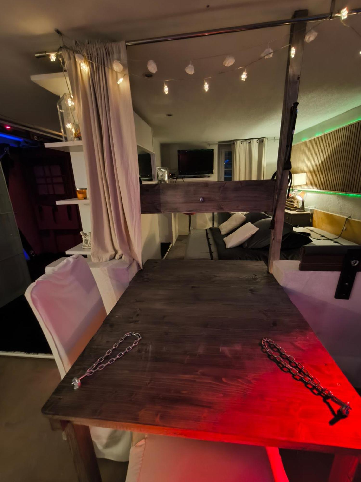Love-Room Discret 40 M2 Bormes Les Mimosas Village Avec Terrasse エクステリア 写真