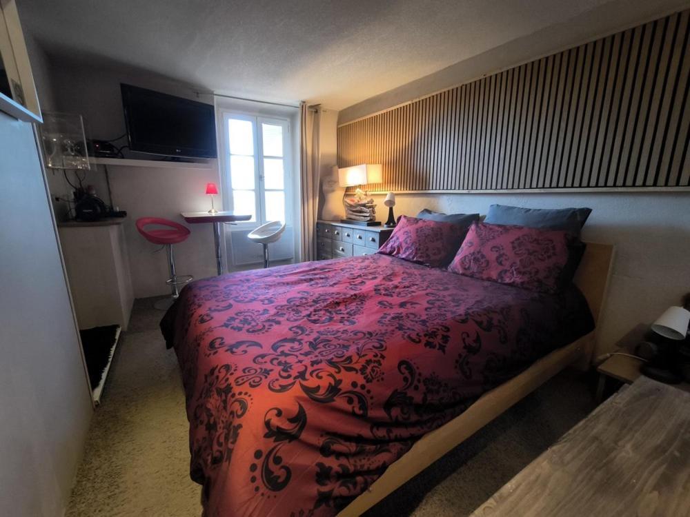 Love-Room Discret 40 M2 Bormes Les Mimosas Village Avec Terrasse エクステリア 写真
