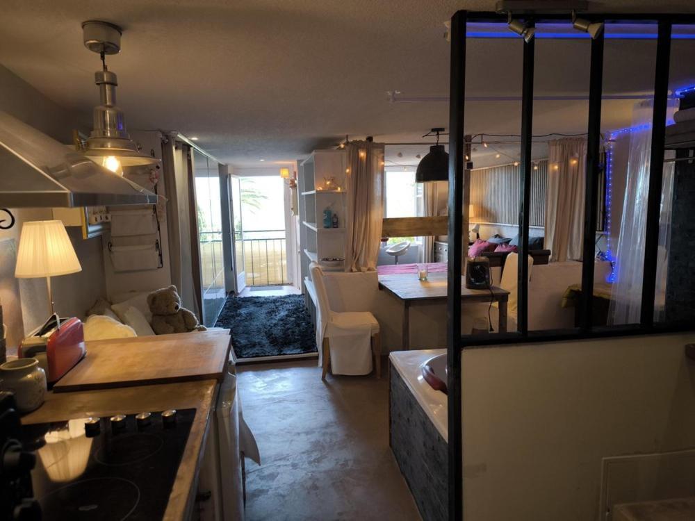 Love-Room Discret 40 M2 Bormes Les Mimosas Village Avec Terrasse エクステリア 写真