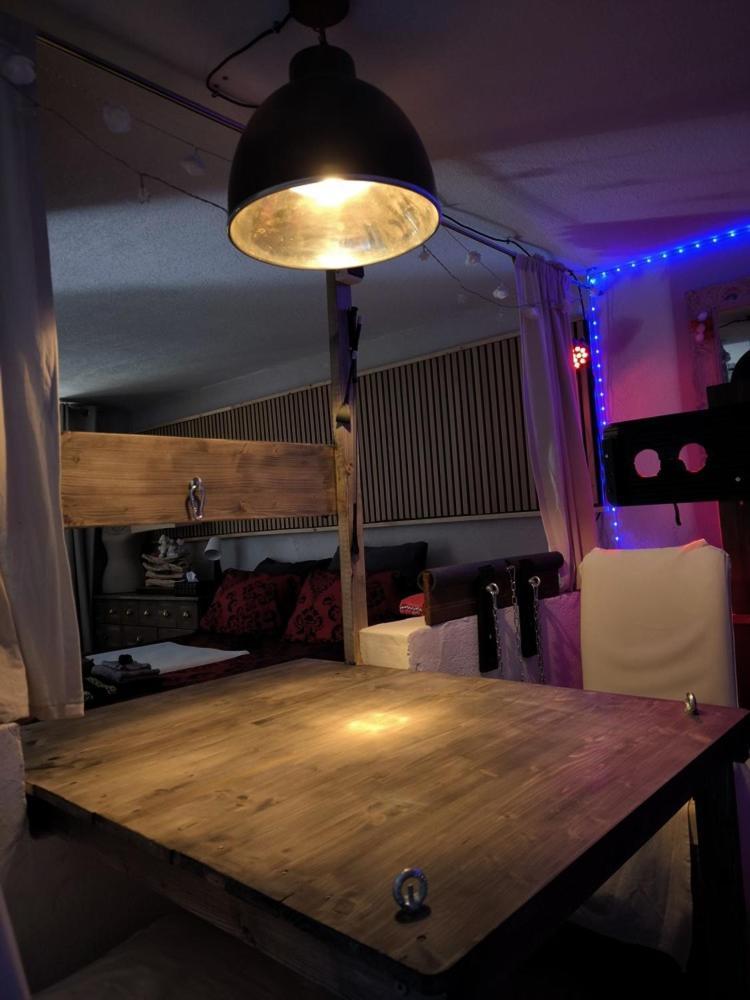 Love-Room Discret 40 M2 Bormes Les Mimosas Village Avec Terrasse エクステリア 写真